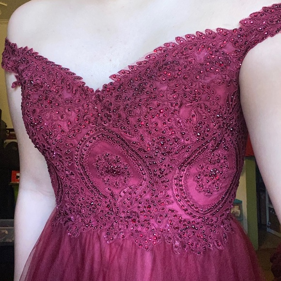 ✨PROM DRESS✨ - Picture 2 of 8